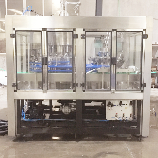 Natural Mineral Water Filling Machine 